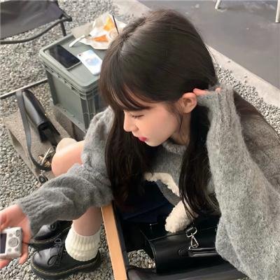 亚历克西纳之谜 封面